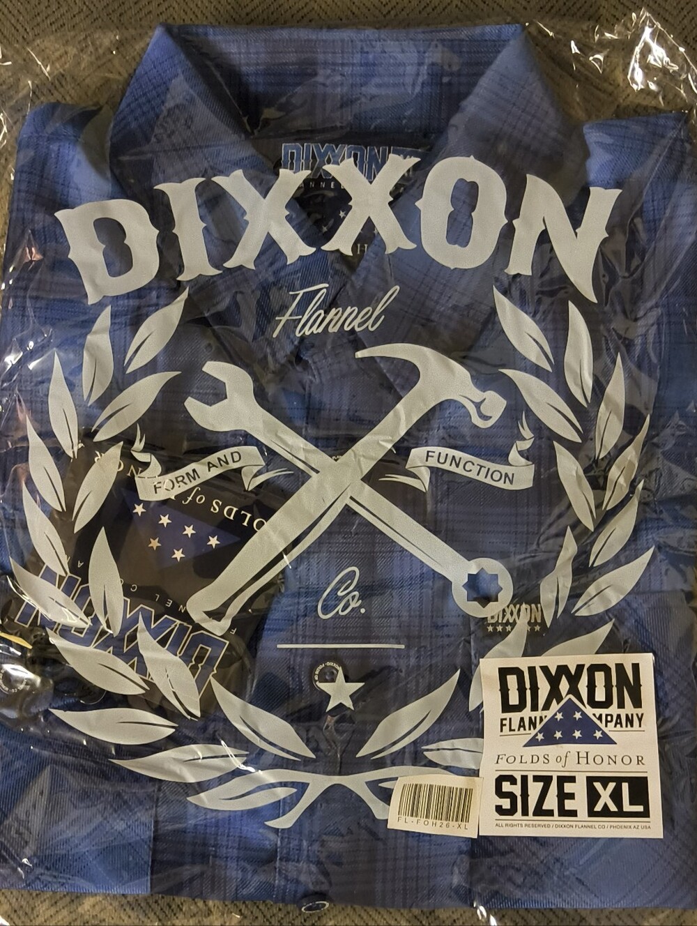 DIXXON Men's Blue Plaid Flannel Button-Down Shirt
